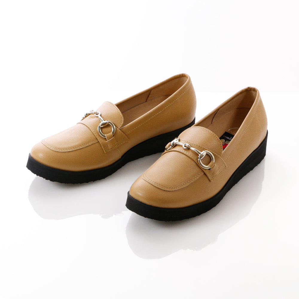 MIHAMA ミハマ サイズ24 ローファー 金金具 ロゴ入り 高級感 お洒落 MIHAMA ミハマ サイズ24 ローファー 金金具 ロゴ入り 高級感 お洒落